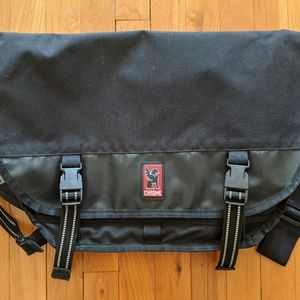 Chrome Mini Metro Messenger Bag - Great condition!